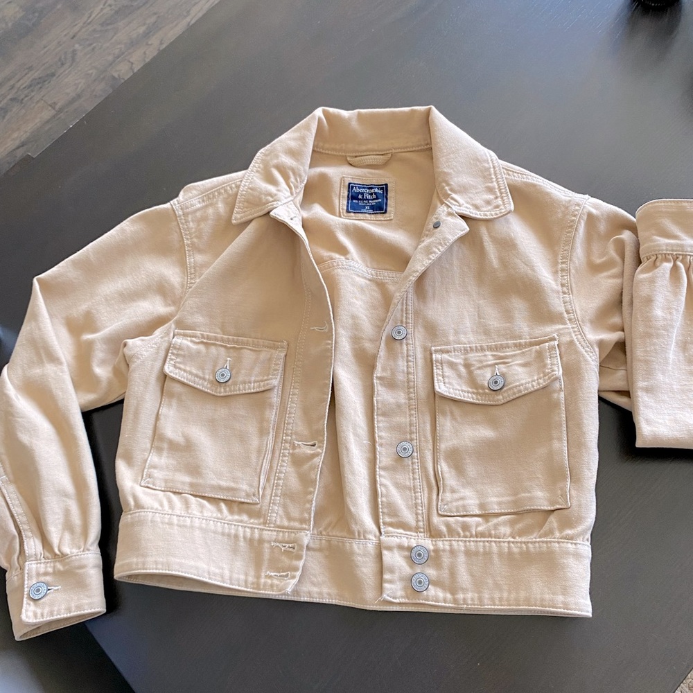 Abercrombie & Finch Jean Jacket - Picture 2 of 2